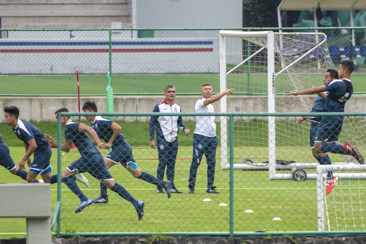 La pretemporada en La Noria continúa y el Pedro Caixinha aprovecha para ajustar detalles de cara al debut de la próxima temporada. Este 29 de junio tendrán el primer partido amistoso contra Atlético San Luis.