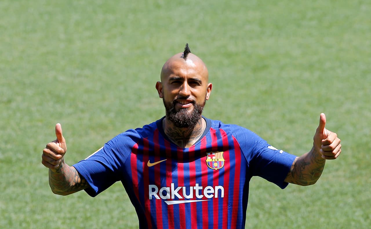 Ahora el turno es para el chileno 
<b>Arturo Vidal, que con 31 años se unió este lunes al Barcelona </b>procedente del Bayern Múnich.
