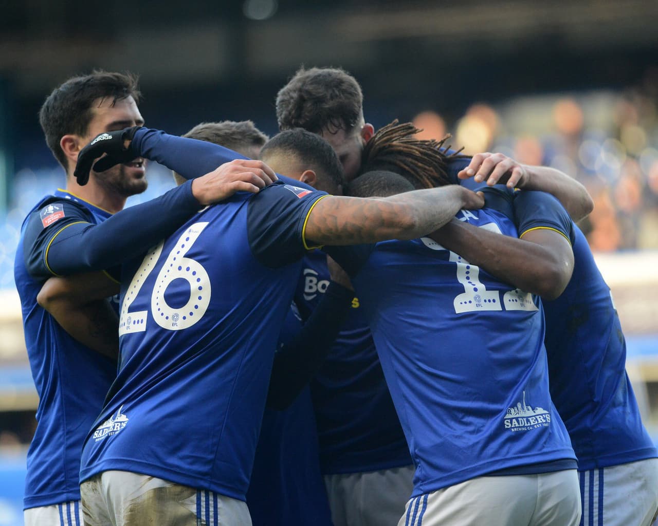 Leicester y Manchester City consiguen su pase en la FA Cup