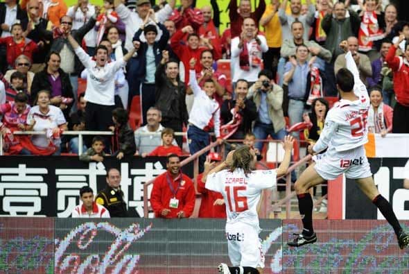 Con este triunfo el Sevilla sigue en su lucha por terminar en un puesto que le de entrada a la Çhampions'.