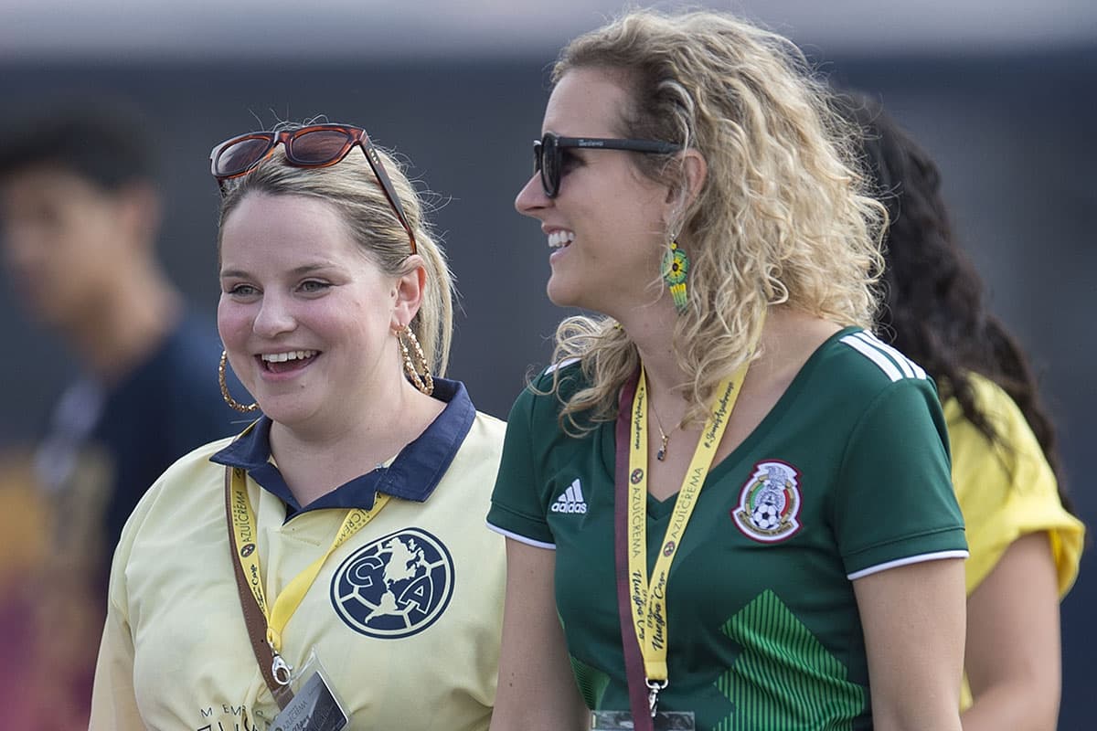 Partido de Acción Durante el Partido America vs Pumas Correspondiente a la Jornada 7 del Apertura 218 de la Liga BBVA Bancomer MX realizado en el Estadio Azteca En la Foto: Partido de acción durante el partido América contra Pumas Correspondiente al Día 7 de la 218a Apertura de la Liga BBVA Bancomer MX celebrada en el Estadio Azteca En la foto: