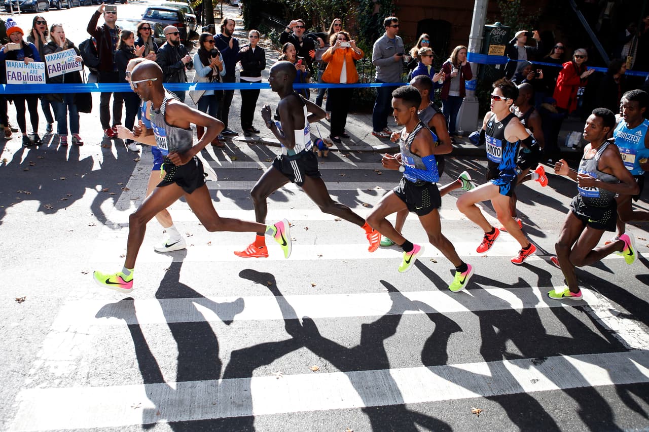 Nueva York vivió la edición 46 de su Maratón, que bajo un clima soleado tuvo un ambiente competitivo y festivo.
