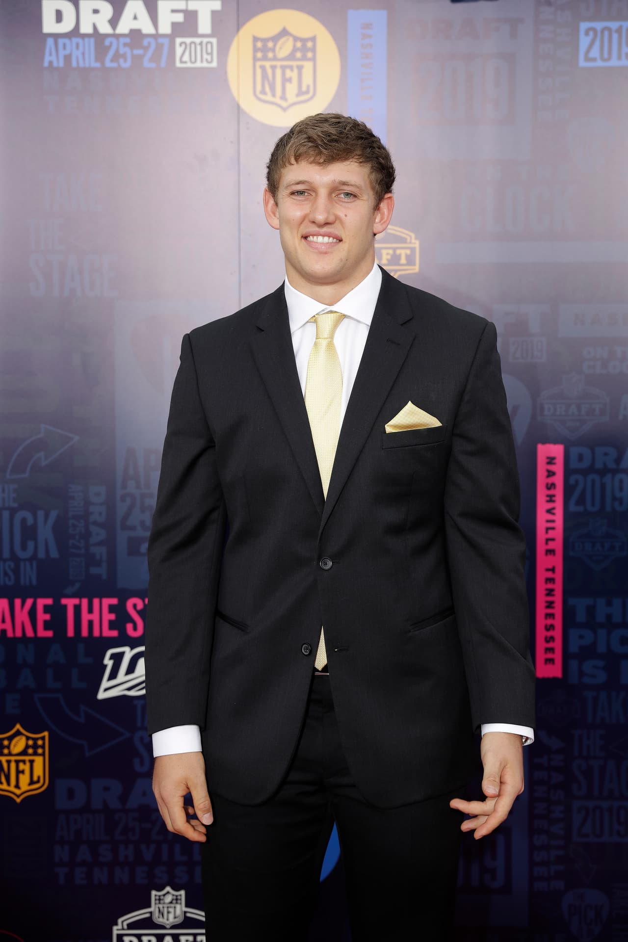 Con gran estilo y clase llegaron a la 'Ciudad de la Música' los futuros héroes de la NFL. Estas son las mejores imágenes de la alfombra roja del NFL Draft 2019.