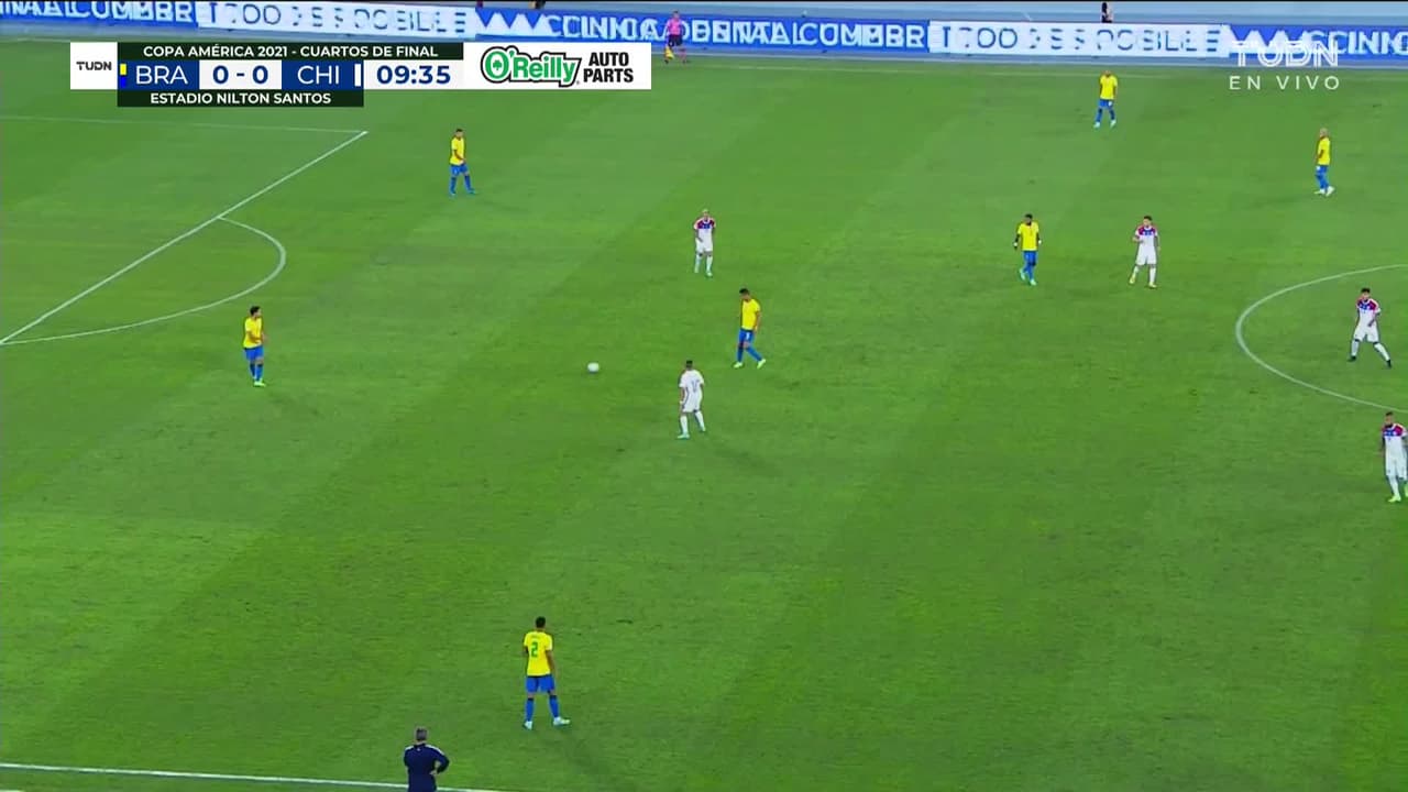 ¡TIRO ATAJADO! disparo por Sebastián Vegas.