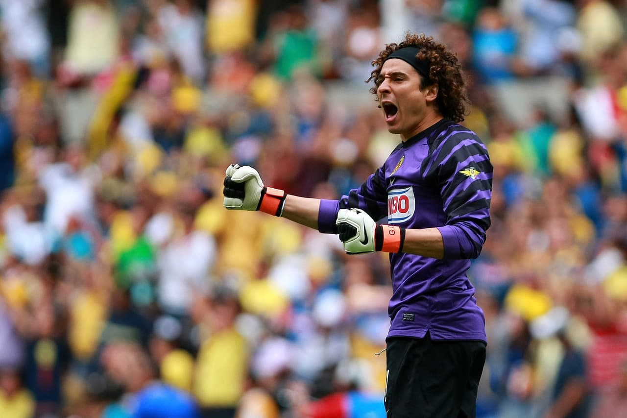 Ambos arqueros han sido exitosos a nivel de clubes o a nivel de selección nacional.