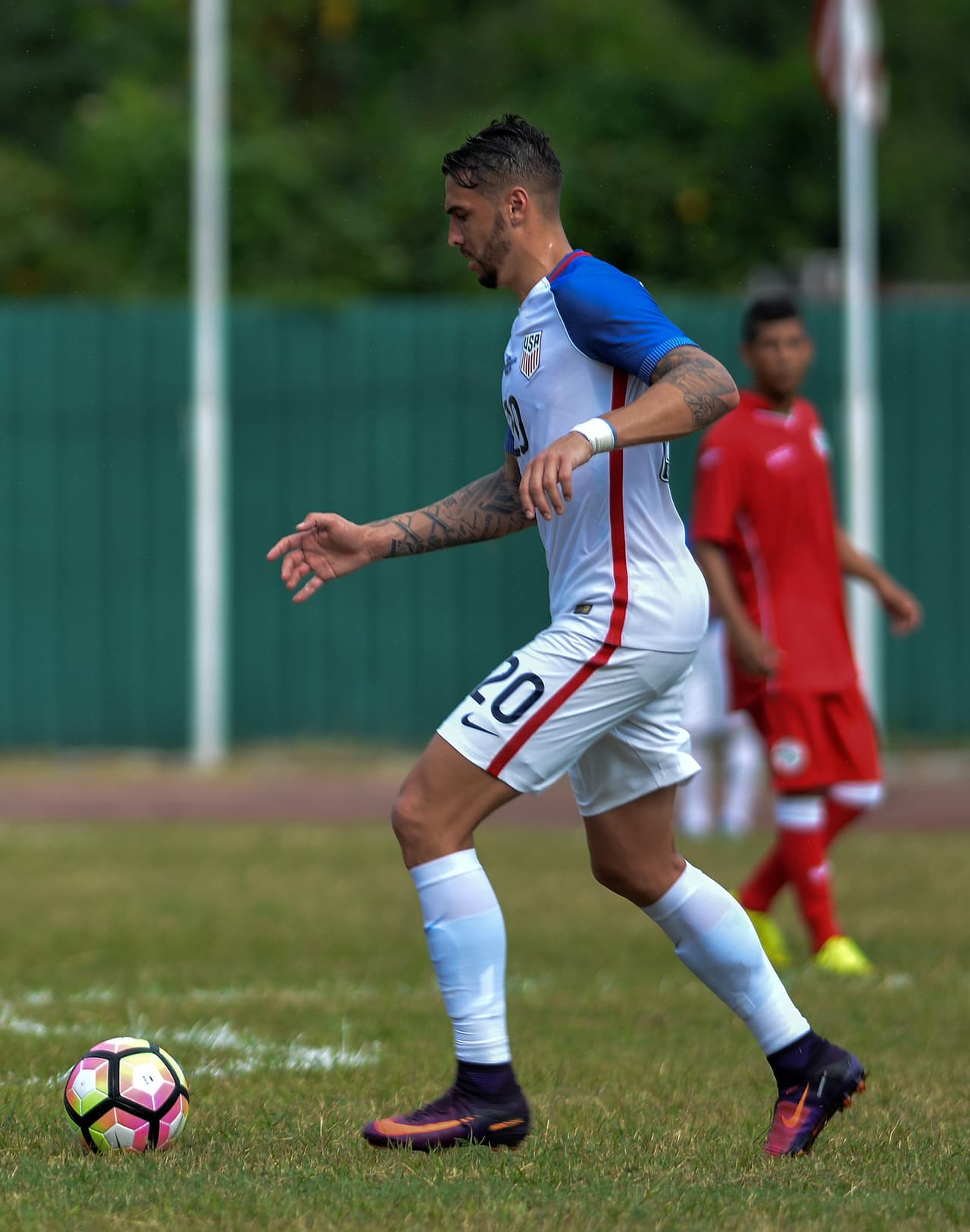 Ambos jugadores repetirán en el Azteca, pero aún se desconoce si van como titulares o suplentes debido a que Bruce Arena ha alternado su participación.
<br>