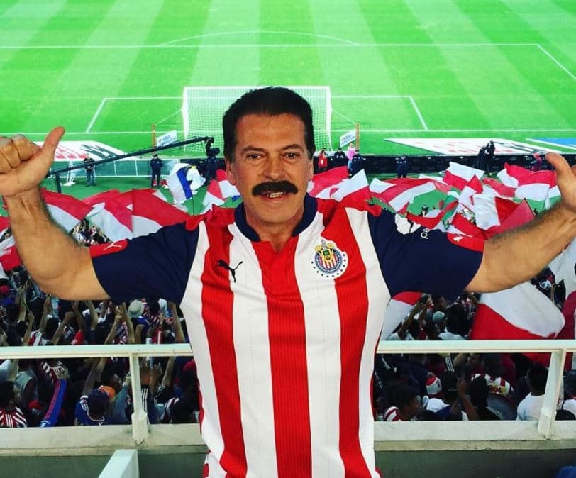 Villano de telenovelas, el gran actor Sergio Goyri es Chiva de cepa.