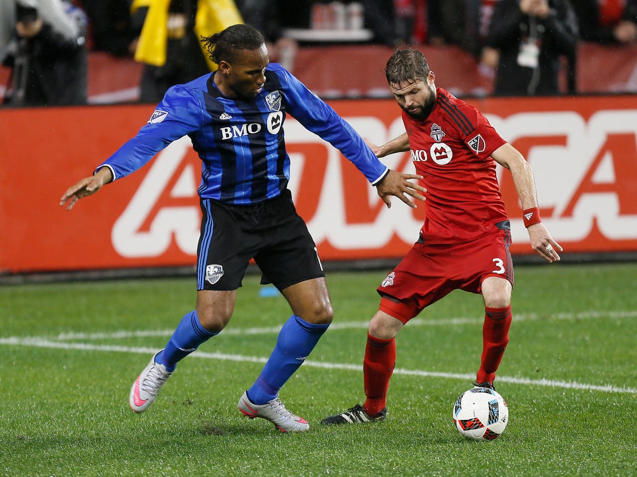 En ese partido en Toronto el marfileño Didier Drogba puso fin a su paso por la MLS. (USA Today Images)