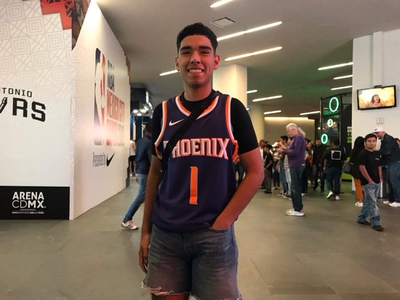 El Arena Ciudad de México esta listo para albergar el duelo de la NBA entre Spurs y Suns.