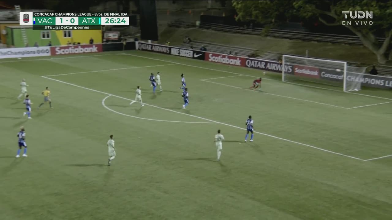 ¡Por poco de crack! Redes la baja de pecho, pero define desviado