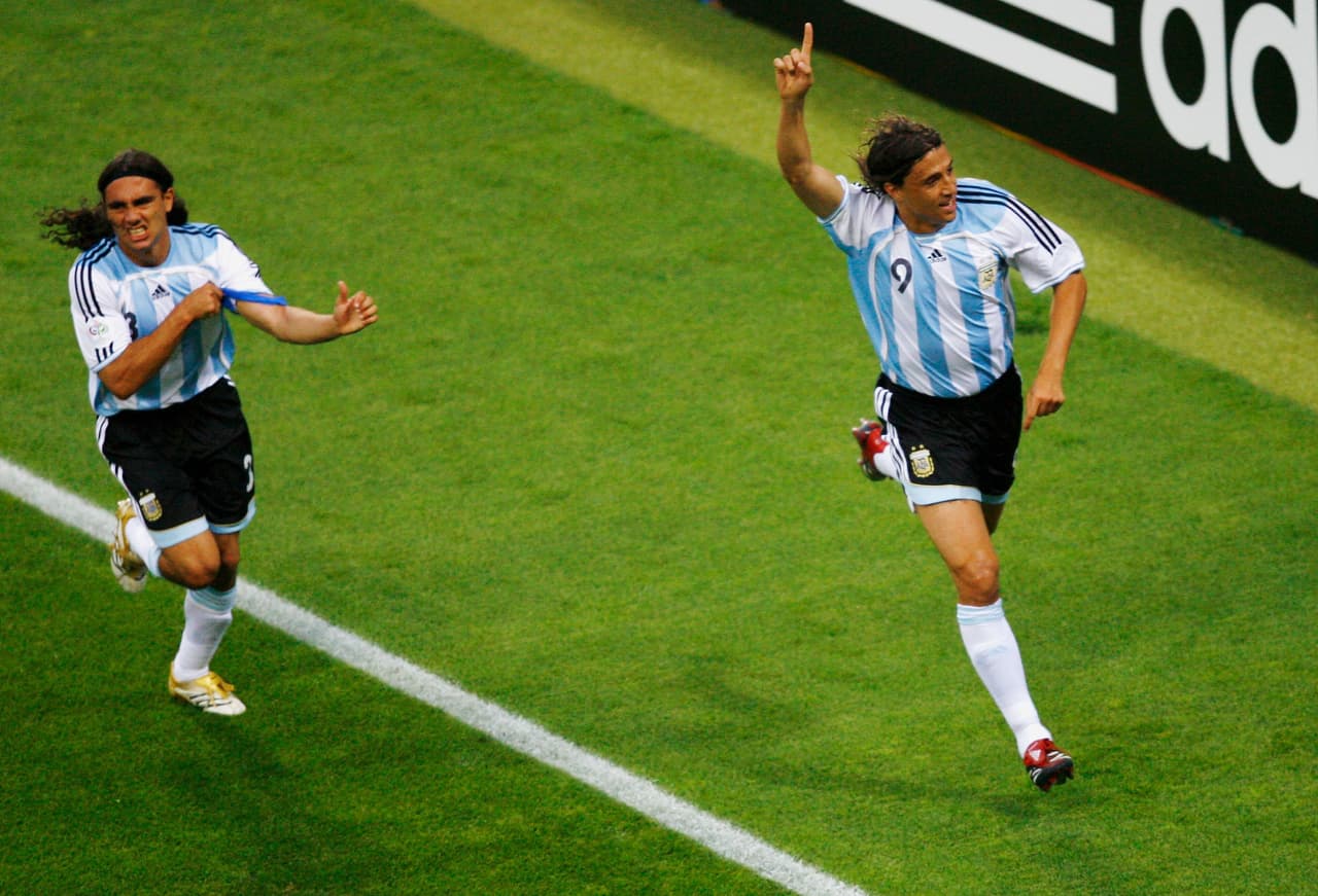 Hernán Crespo igualó los cartones muy pronto pero México compitió de buena forma y mostró un gran juego ante Argentina.