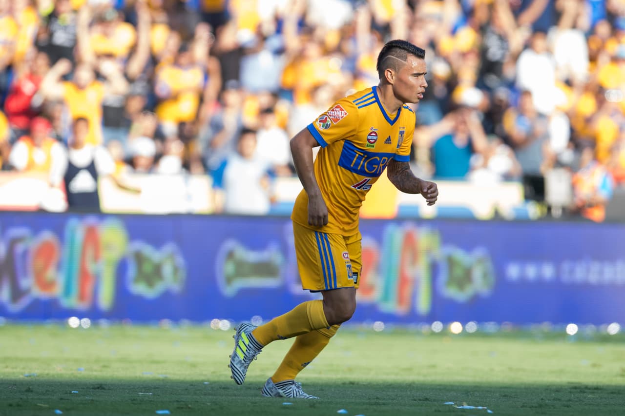 Lucas Zelarayán, volante de Tigres: 3,500,000 de euros (aproximadamente 4,074,000 dólares).