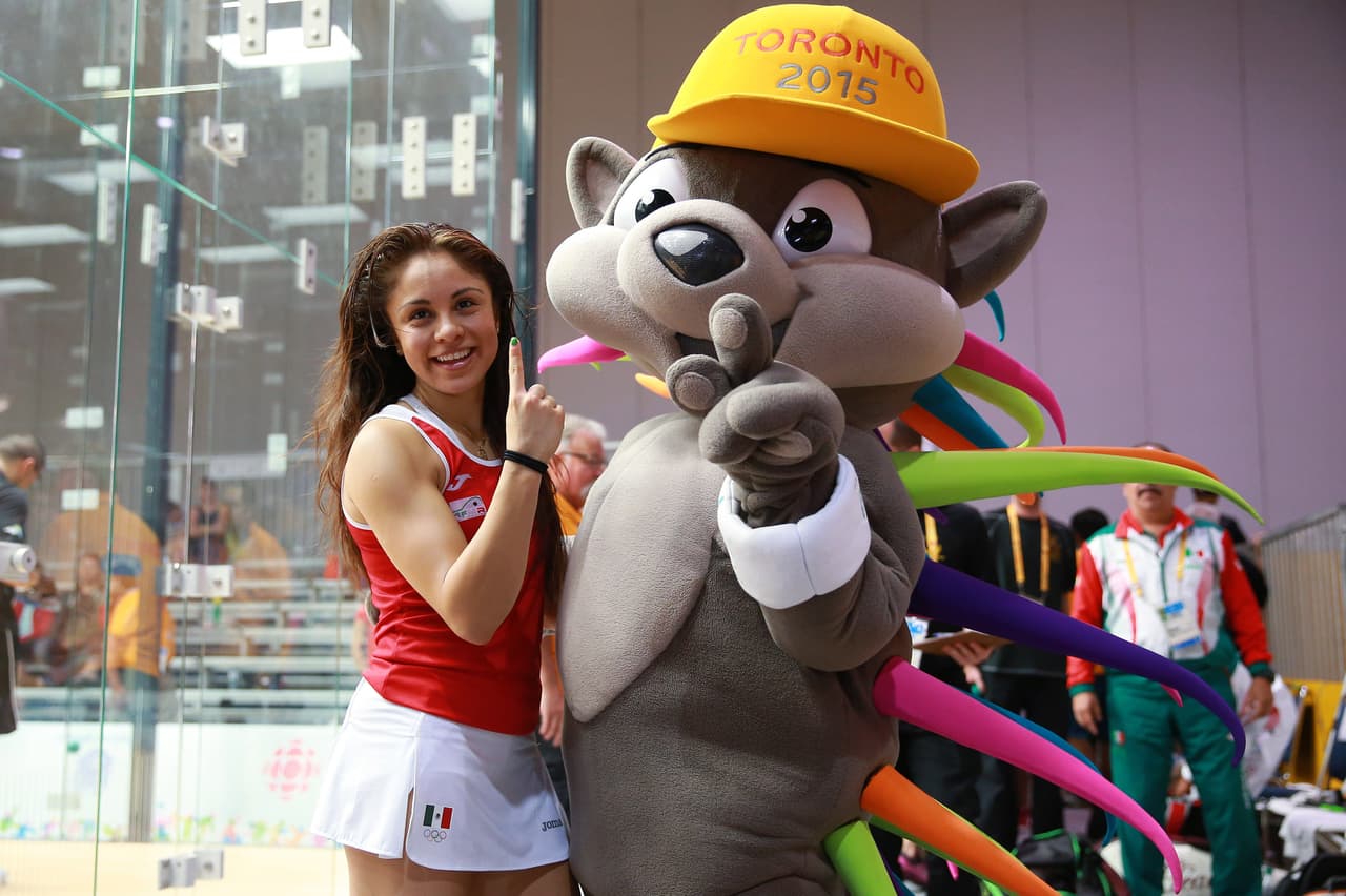 En competencias regionales como Juegos Centroamericanos la potosina, en los que ha participado en cuatro ediciones, suma 10 medallas de oro.