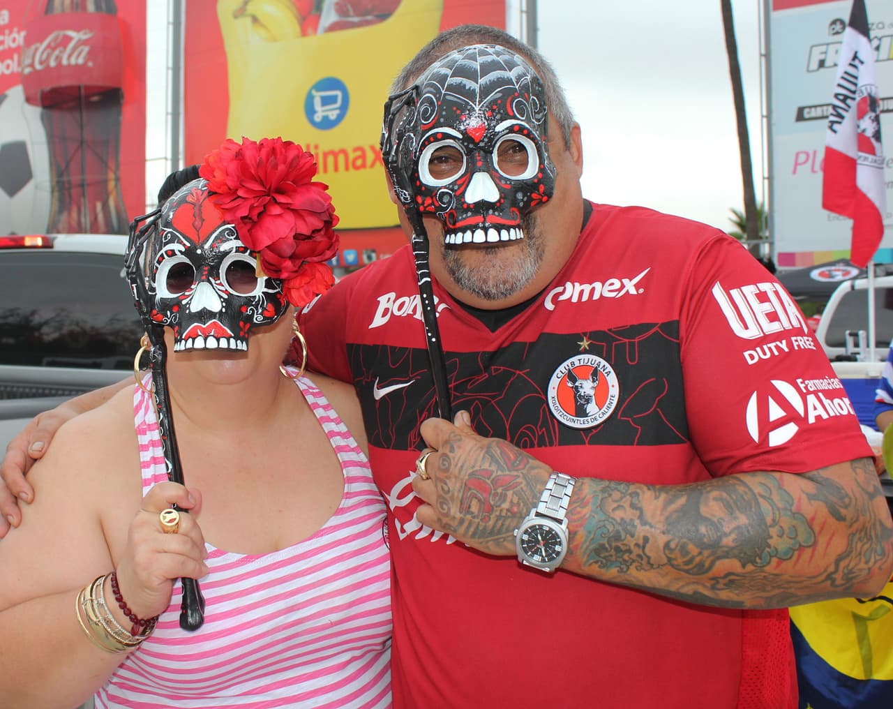 El colorido de la afición en la Jornada 13