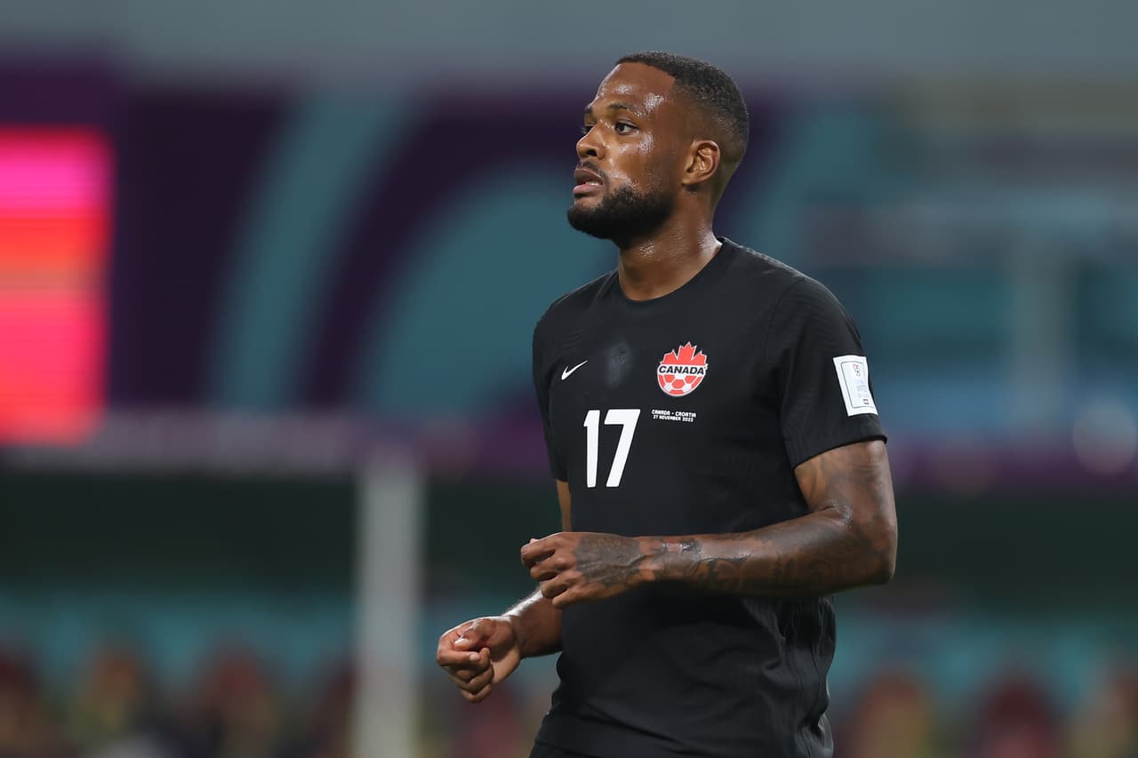 Cyle Larin no estuvo con Canadá para esta edición.