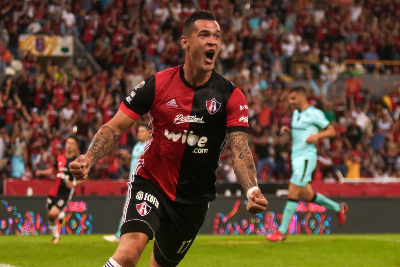 16 Atlas - 1.1327 producto de 111 puntos en 98 encuentros disputados.