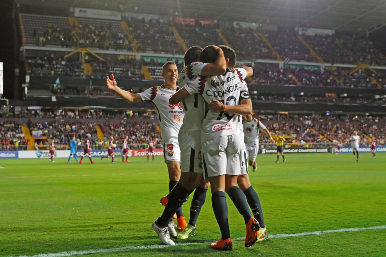 Conseguía de esta forma el delantero sudamericano su quinto gol en lo que va de la temporada con la playera del América.