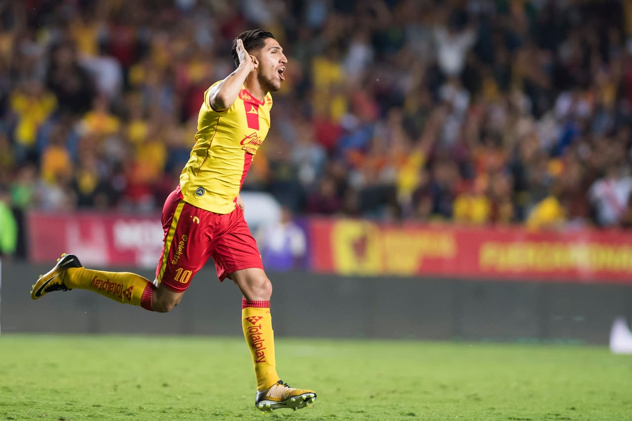 El chileno Diego Valdés ha impresionado en apenas un año or sus cualidades goleadoras y tanto Cruz Azul como América compiten por sus servicios para el próximo torneo.