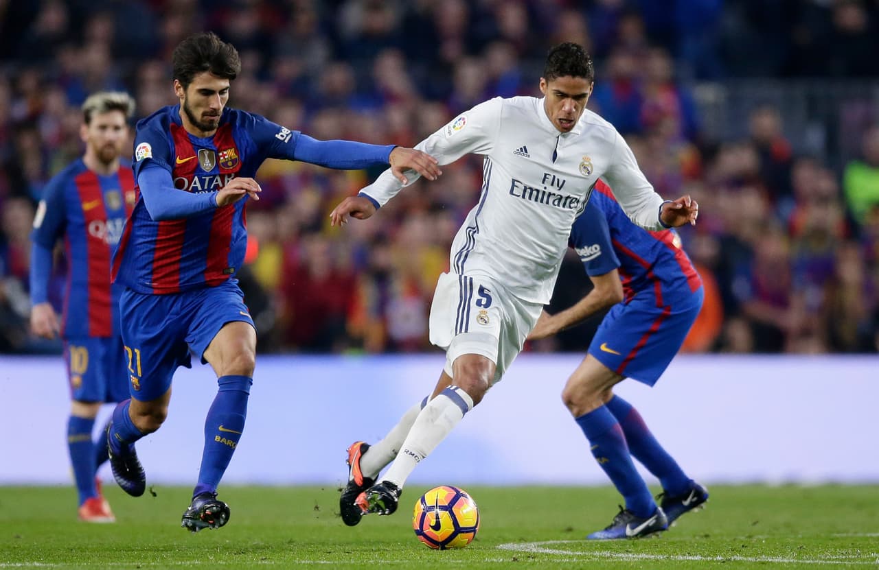 Defensa central: Raphael Varane