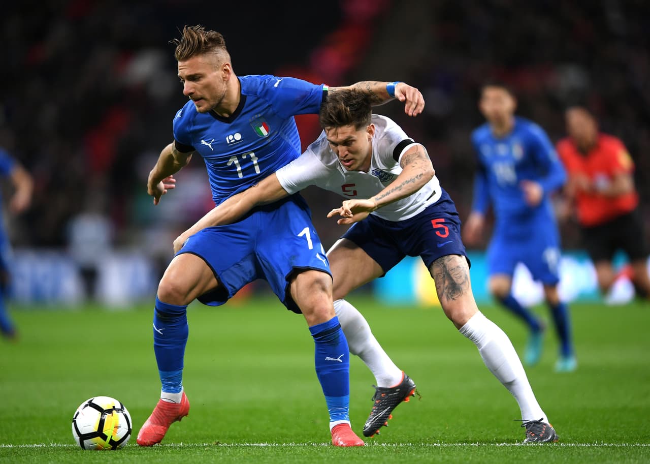 Jamie Vardy y Lorenzo Insigne se encargaron de anotar los goles en esta noche londinense.