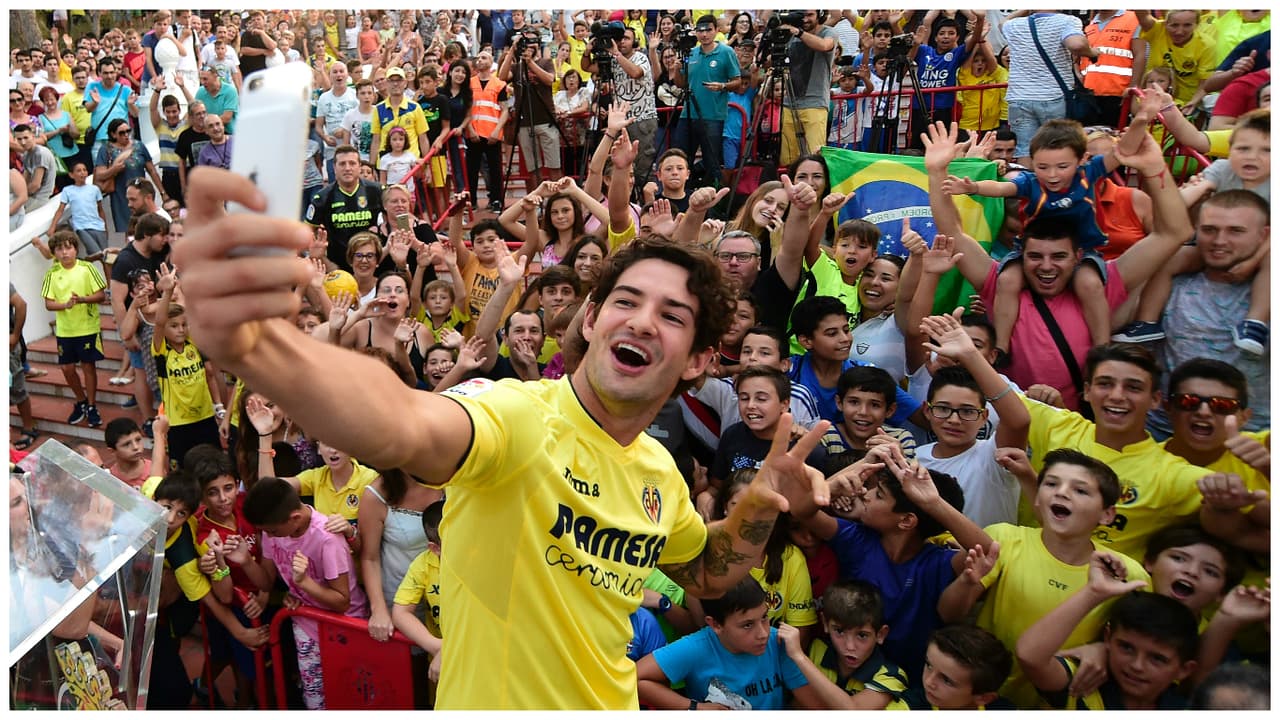 Todo eran selfies y sonrisas en la carrera de Pato.