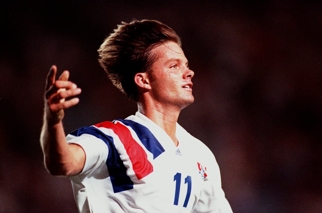 10. Eric Wynalda (Estados Unidos): 21 partidos y 9 goles.