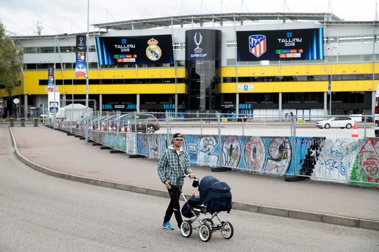 El estadio A. Le Coq Arena, antes conocido como Lilleküla, fue renombrado por la marca de su patrocinador y desde su inauguración en 2001 es la sede de la selección de Estonia.