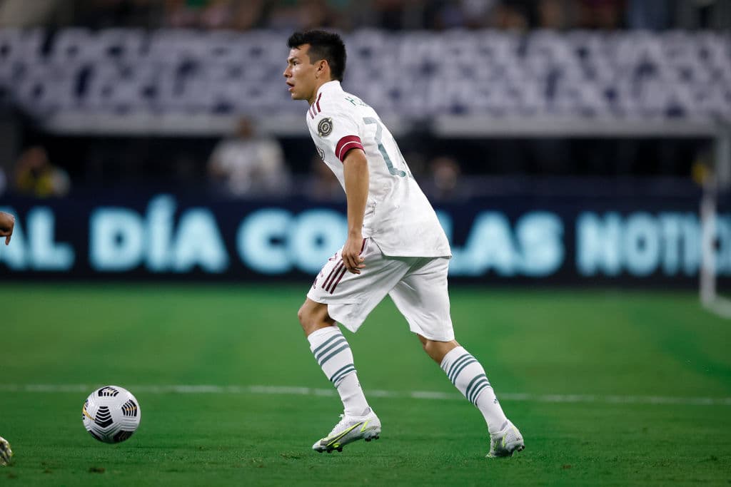 'Chucky' Lozano regresa a Italia después de su lesión con el Tri