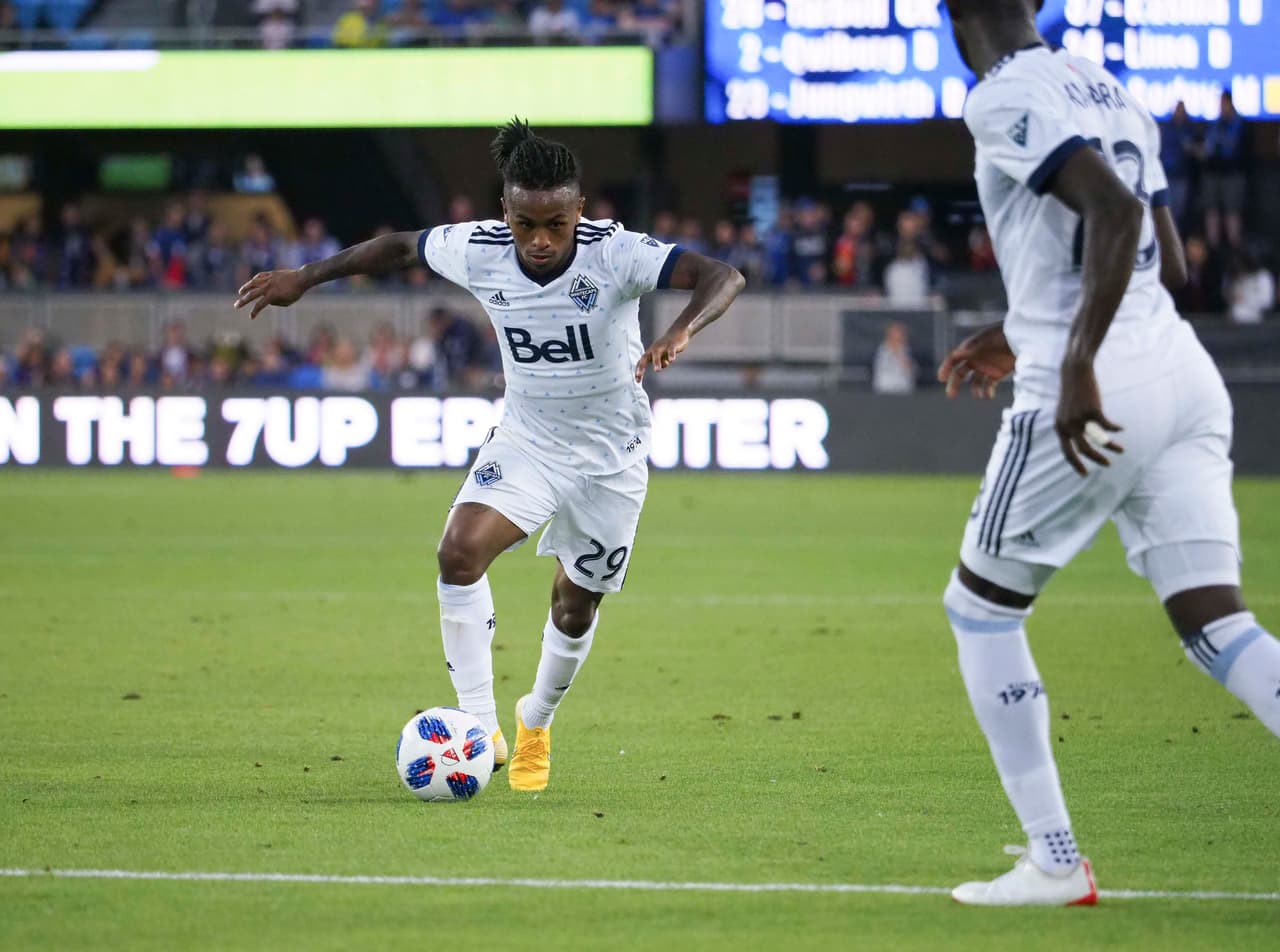 El peruano Yordy Reyna lidera brava remontada en triunfo de Vancouver ante Quakes