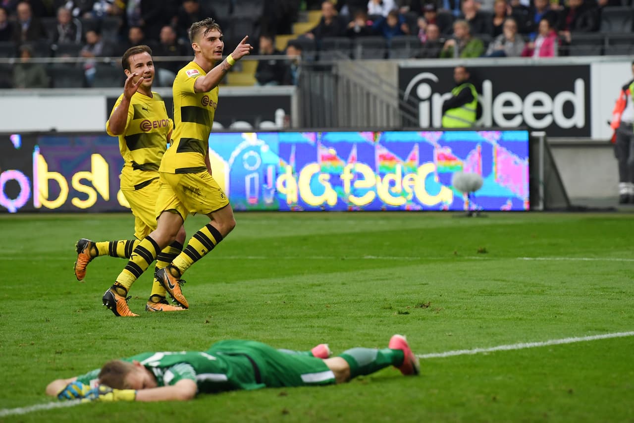 Tras pase de Mario Goetze, Borussia puso el 0-2 a través de Maximilian Philipp al minuto 12 del segundo tiempo.