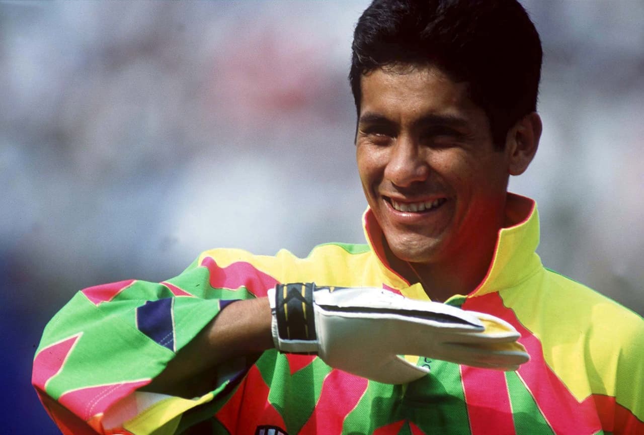 El arquero mexicano Jorge Campos sobresalió entre otros en su posición por su contextura, al no ser tan alto como sus colegas.