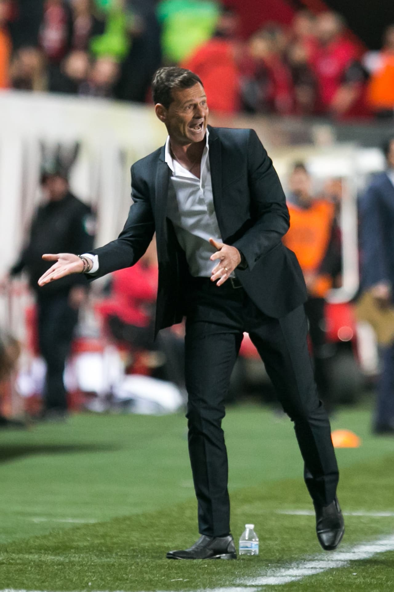 Y aún con su enojo, el marcador ya no se movió. Gallos alcanzó siete unidades, vitales pensando en la quema del descenso, mientras Tijuana se quedó con nueve unidades.