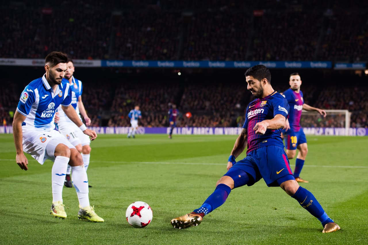 La entrada en la delantera de Aleix Vidal, acompañando al uruguayo Luis Suárez, fue una de las novedades del Barcelona.
