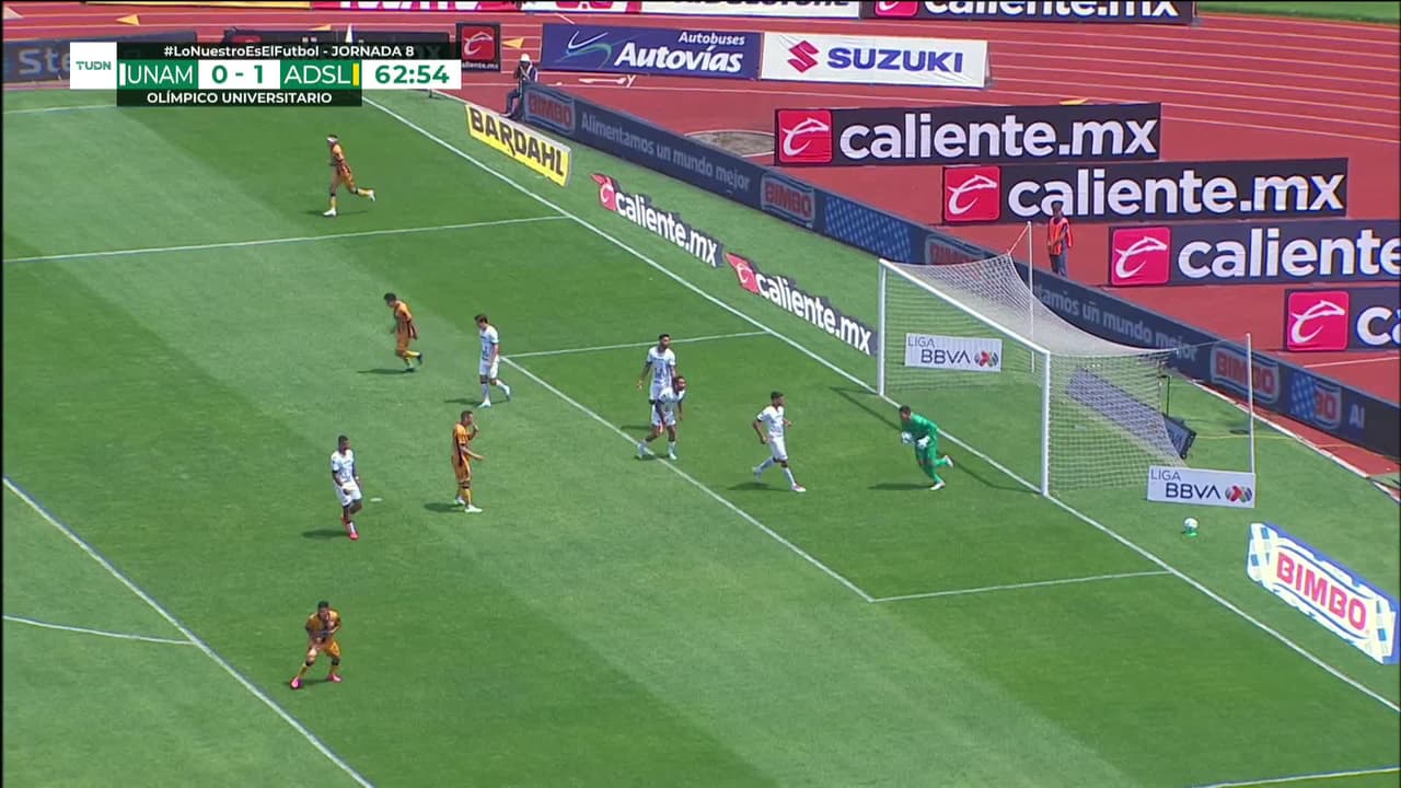 ¡TIRO ATAJADO! disparo por Dieter Villalpando.