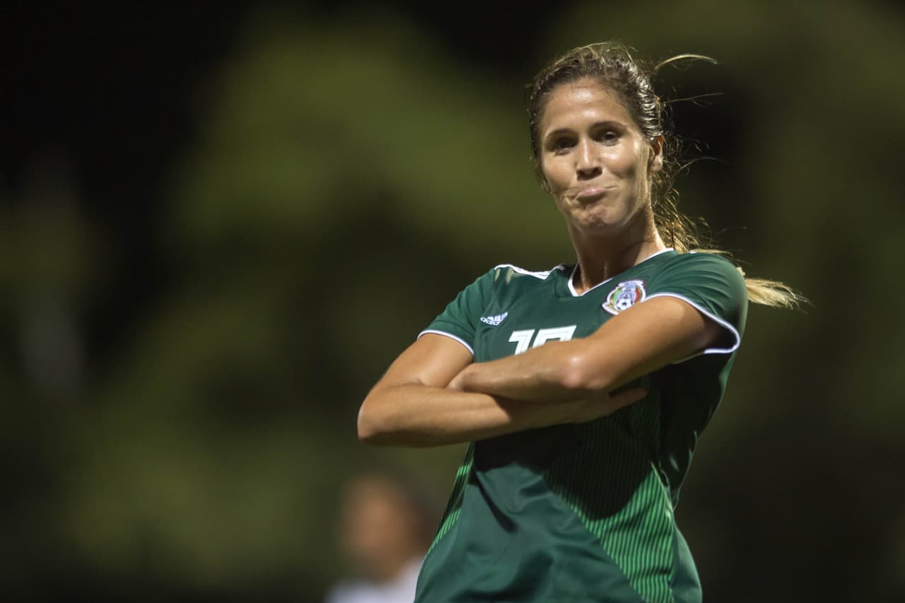 México se impuso 3-1 contra Costa Rica en la final del fútbol femenino en los Juegos Centroamericanos y del Caribe en el estadio Moderno en Barranquilla.