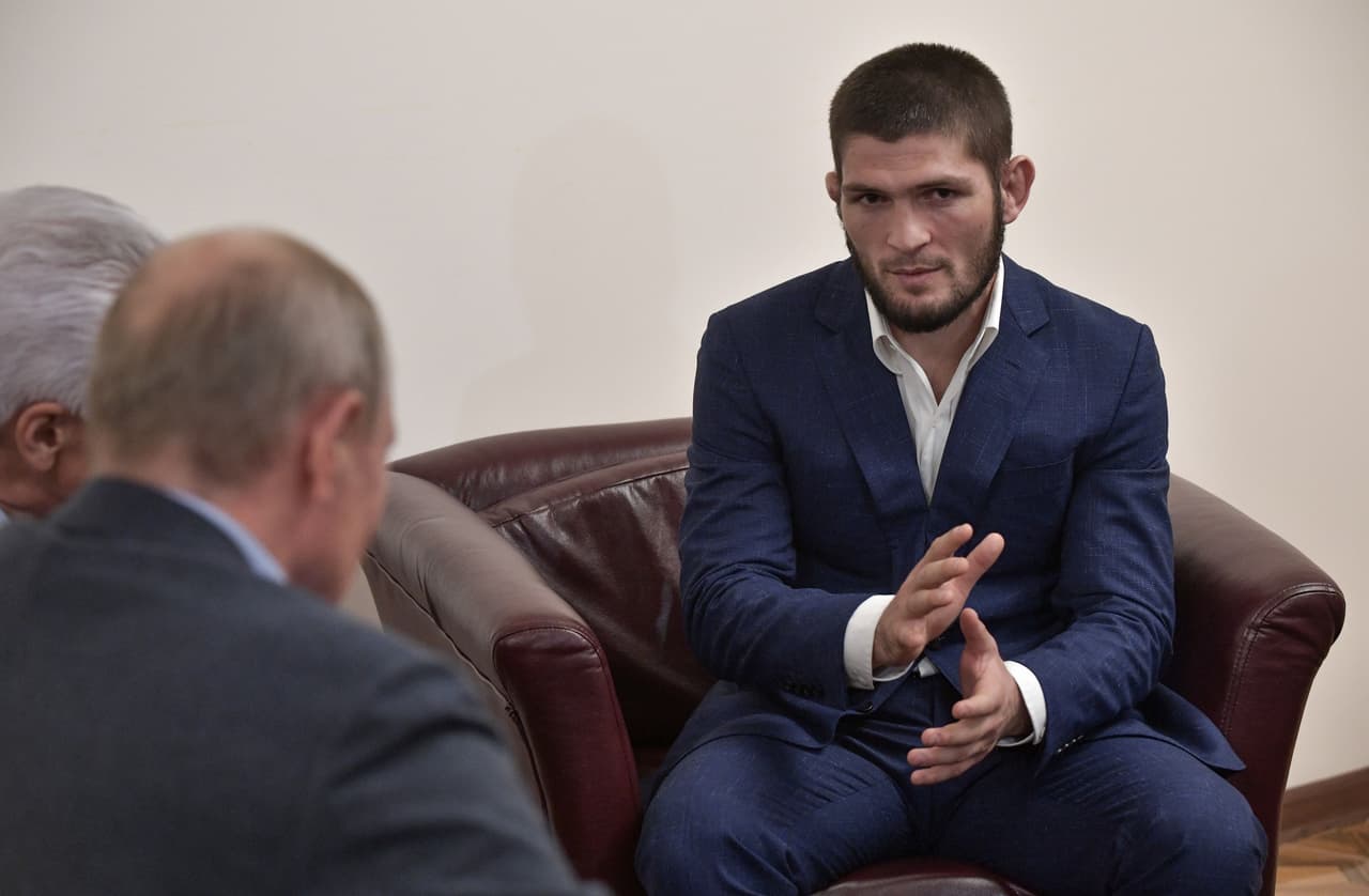 Khabib Nurmagomedov se lanza contra el Presidente de Francia