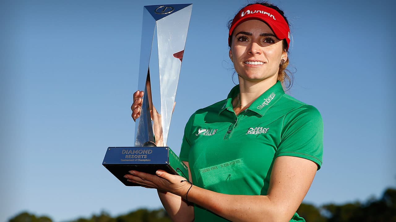La golfista mexicana Gaby López se adjudicó este lunes su segundo torneo en la LPGA, con una definición por desempate en hoyo de playoff contra la japonesa Nasa Hataoka