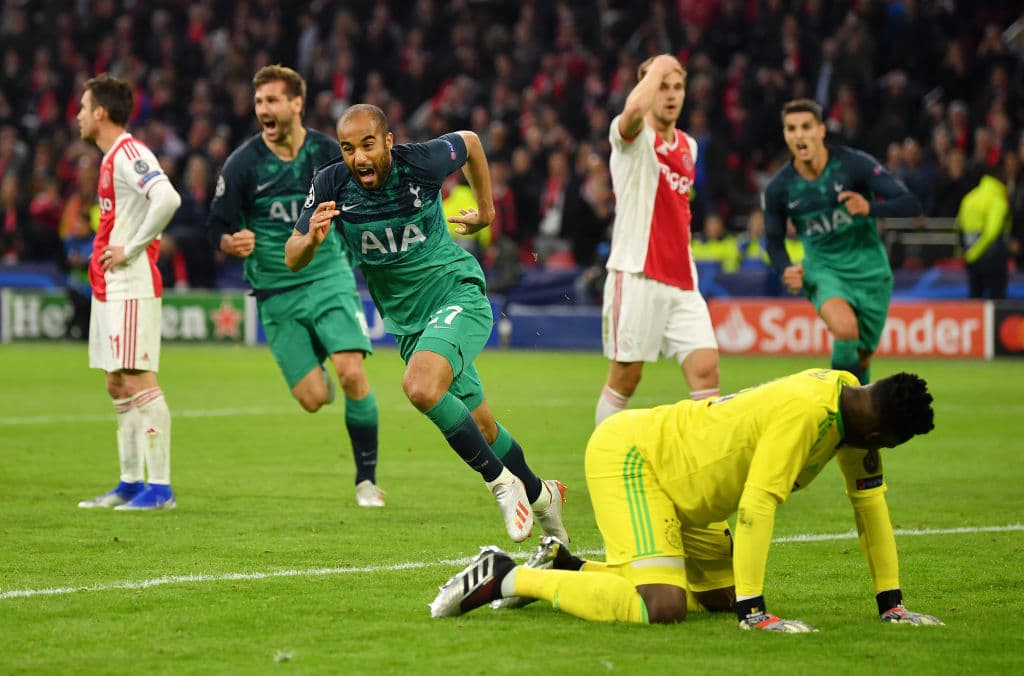 Una actuación milagrosa, providencial, para la eternidad, así fue el triplete que marcó Lucas Moura a favor del Tottenham Hotspur en la Vuelta de las Semifinales de la Liga de Campeones ante el Ajax. Moura anotó a los 55, 59 y 96 minutos los goles que le sacan de la bolsa el boleto a la Final a los Holandeses. Estas son las imágenes de esa proeza.