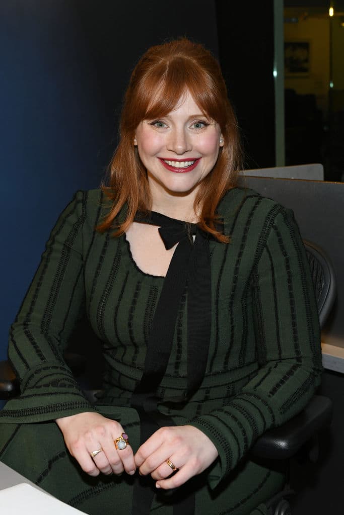 La serie vio el tan esperado regreso del personaje titular de ‘The Mandalorian’, que volvió a cazar recompensas y aprendió a usar el Darksaber mientras extrañaba a Grogu.