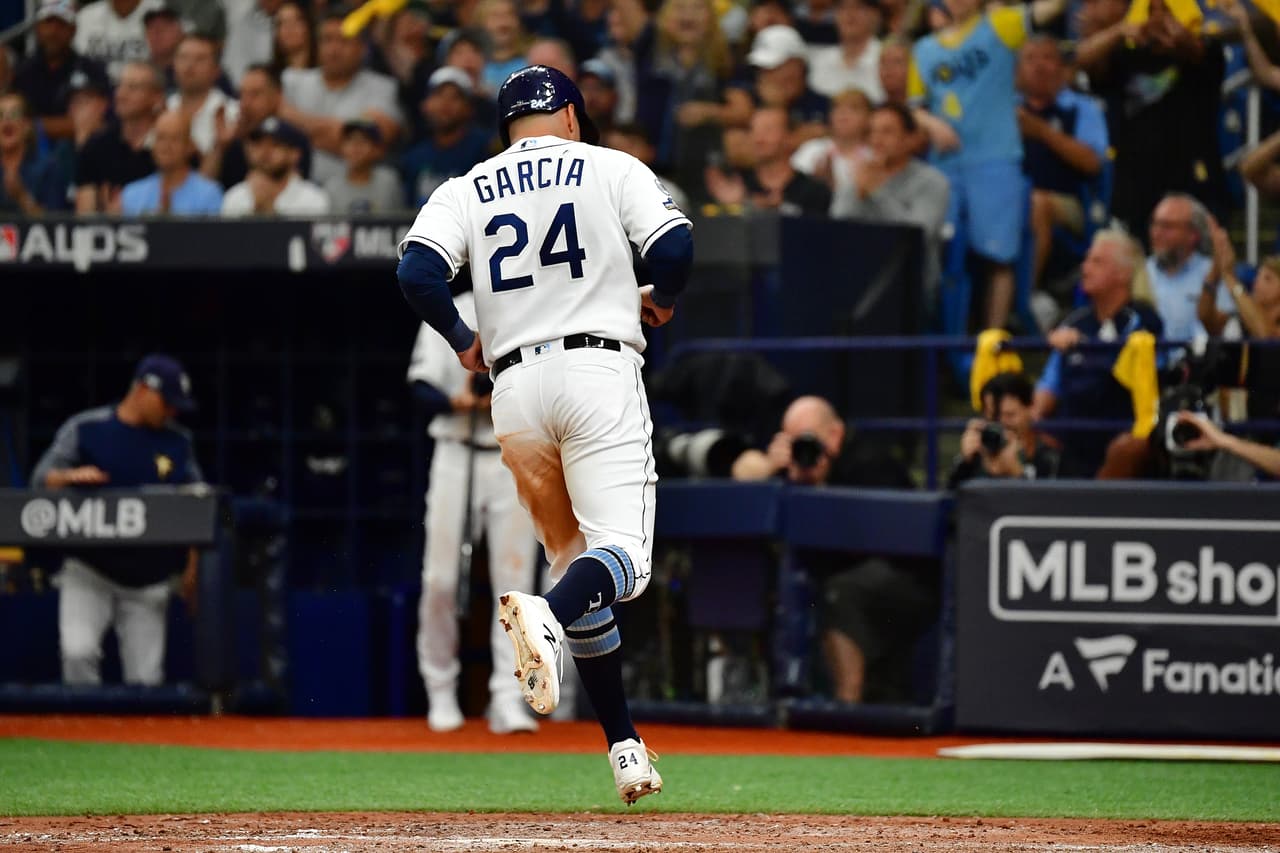 Los Tampa Bay Rays vencen 10-3 a Houston Astros; la serie está 1-2 para los de Houston.