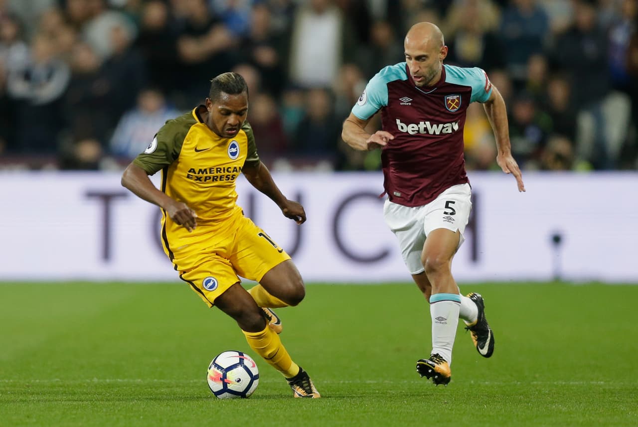 El colombiano José Izquierdo jugaba su segundo partido como titular con el Brighton, después de hacerlo en la derrota ante el Arsenal.