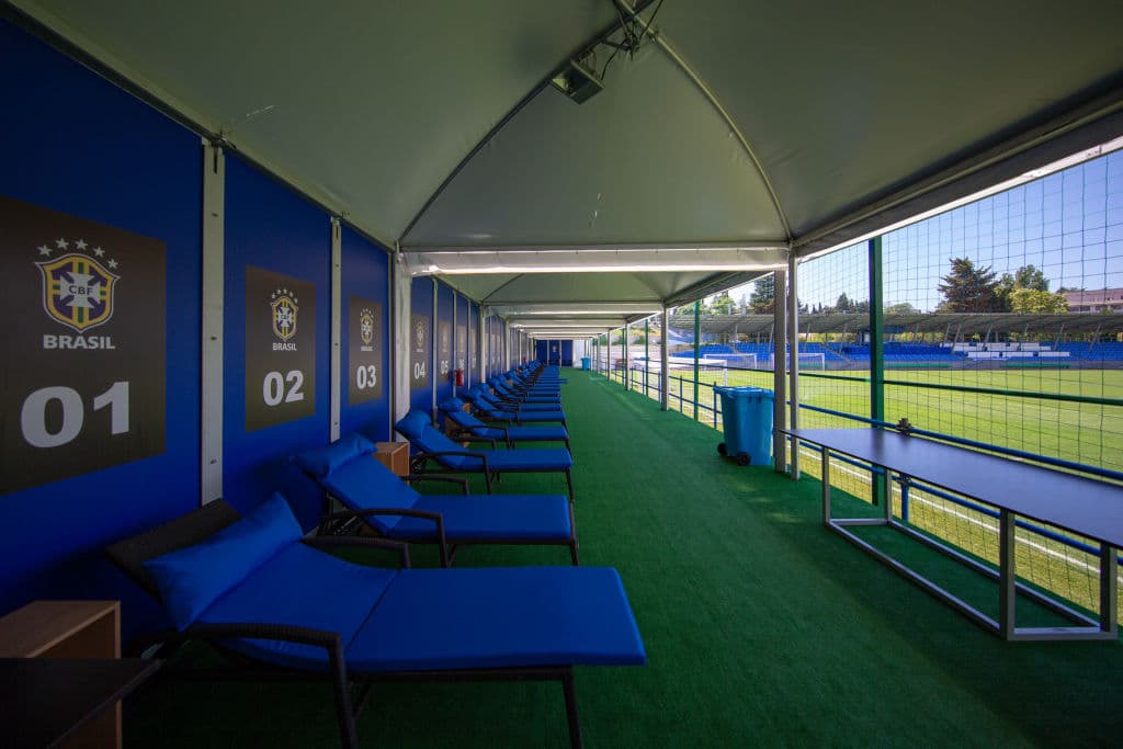 Así es la guarida que Brasil tendrá en Rusia 2018. Balcones con vista al mar, una cancha, áreas de esparcimiento y relajación, y habitaciones de lujo a disposición de los artistas del balón.