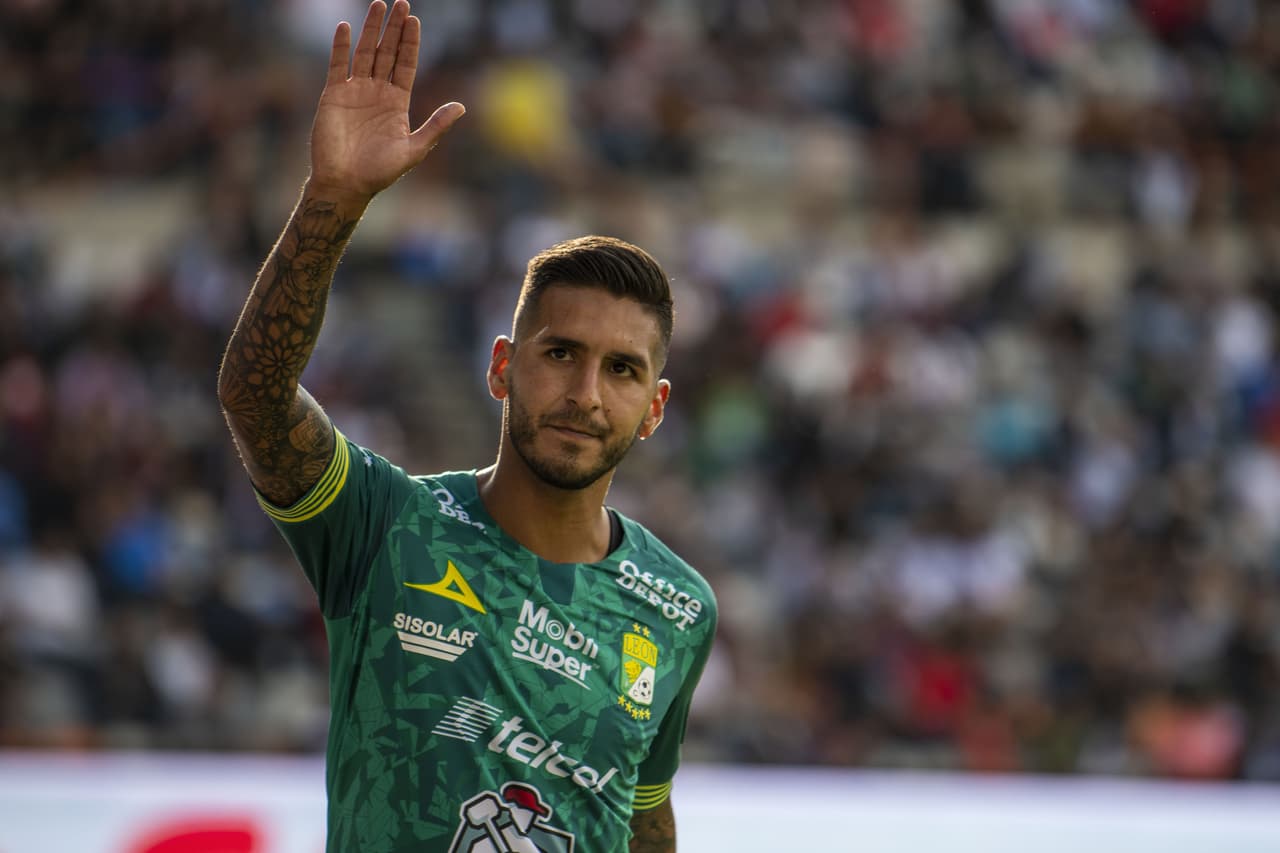 Sosa hizo el 1-0 y pidió perdón a su antigua afición.