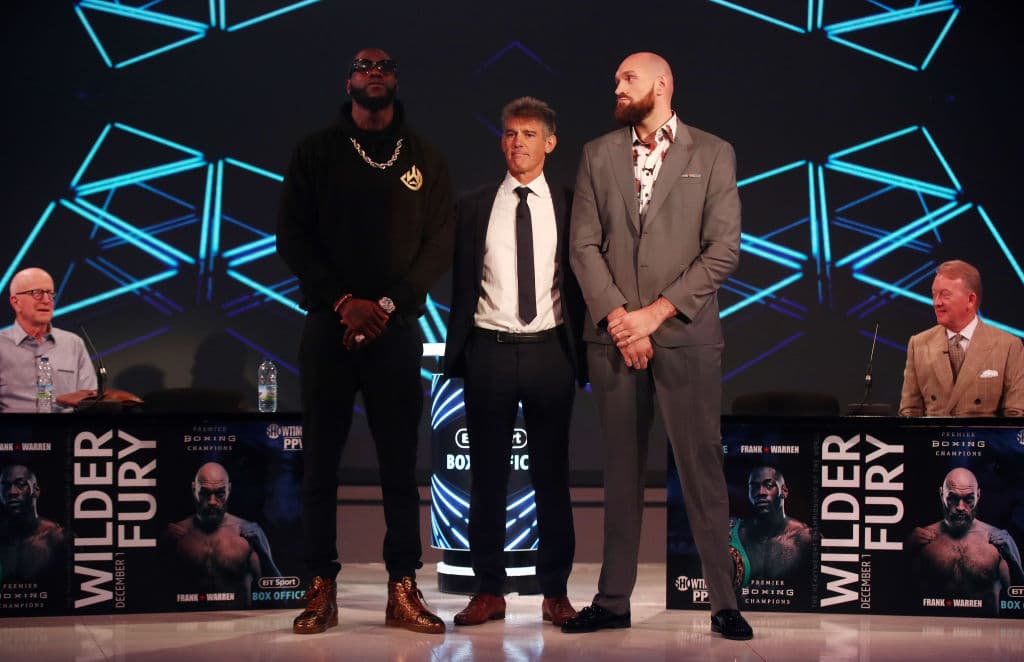 Wilder, monarca de los completos por el WBC se medirá ante el otrora campeón unificado de la división, Fury, y anunciaron que harían una gira promocional. La primera parada fue en Londres.