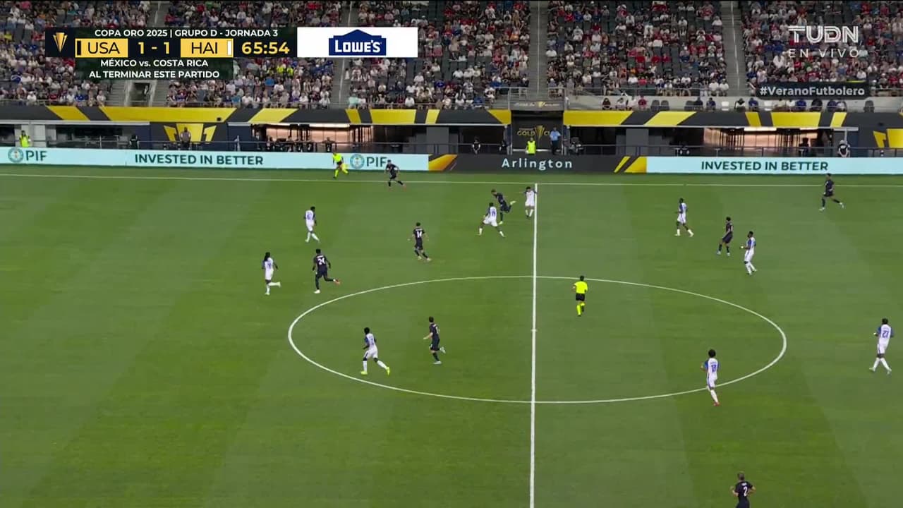 ¡TIRO ATAJADO! disparo por Luca de la Torre.