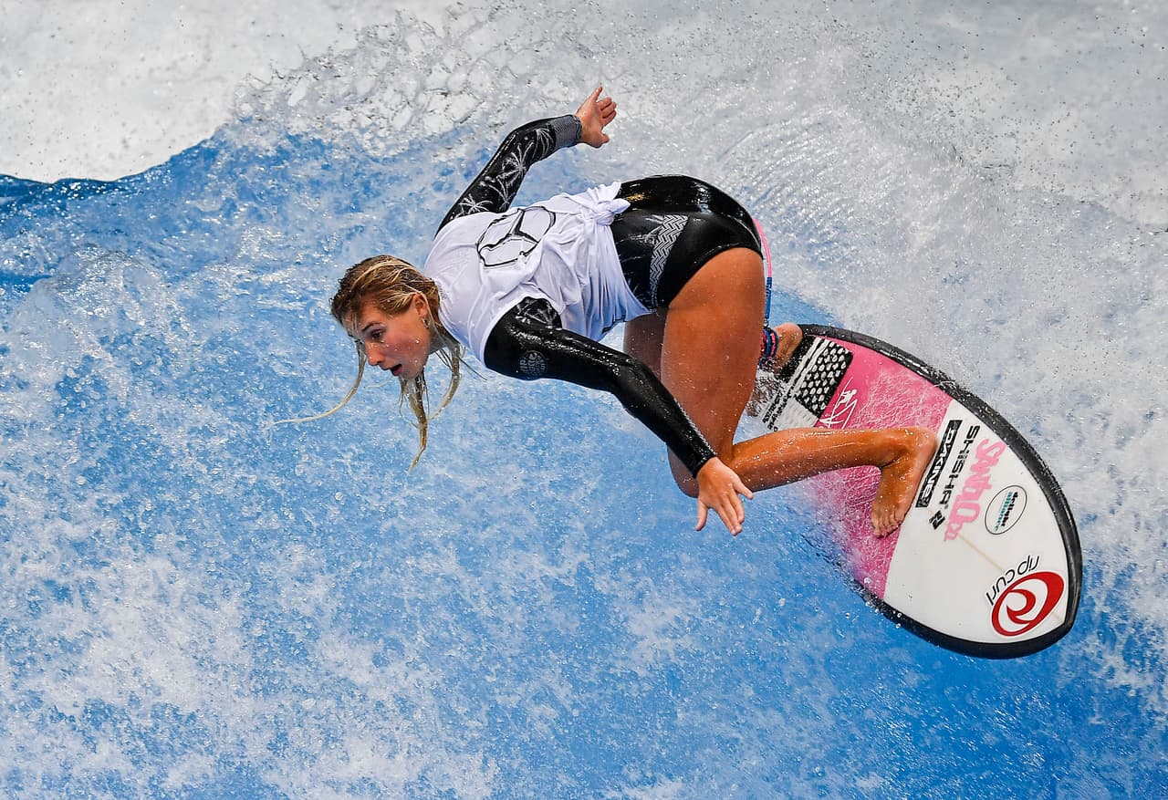 Deporte invitado en Tokio 2020, el surf forma parte de los cuatro deportes nuevos que propone París 2024 junto al skateboard, el breakdance y la escalada