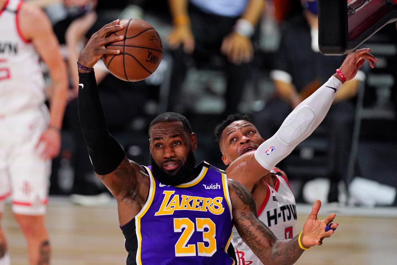 Los Houston Rockets se adelantan a los LA Lakers | En el primer juego de la Semifinal de Conferencia, los comandados por James Harden derrotaron 97-112 al equipo de LeBron James.