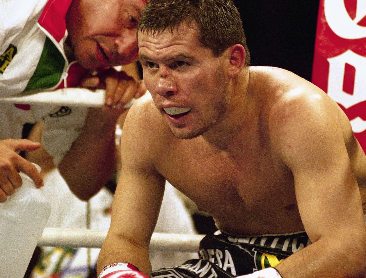 La pelea entre Julio César Chávez y Frankie Randall fue el primer combate estelar que tuvo lugar en el Grand Garden Arena en 1994.