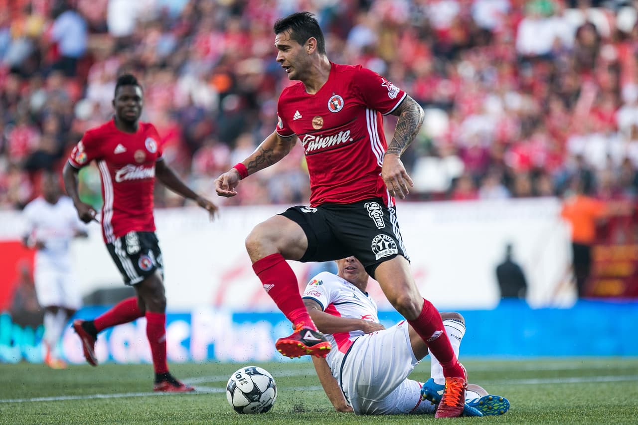 Su mejor etapa fue en Xolos de Tijuana siendo dirigido por Miguel Herrera. ‘Piojo’ aprovechó su poderío físico.