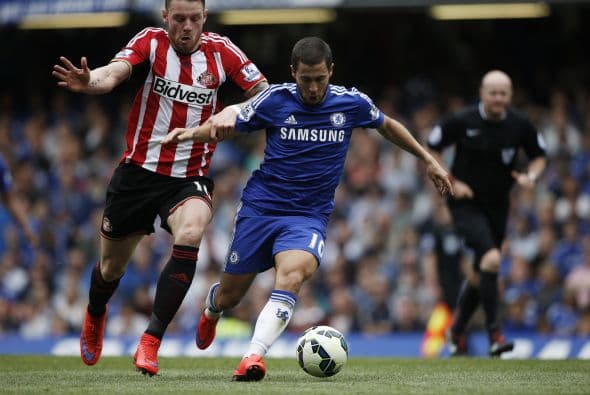 Sunderland intentó reaccionar para aguarle la fiesta a los Blues pero no pudieron anotar más goles.